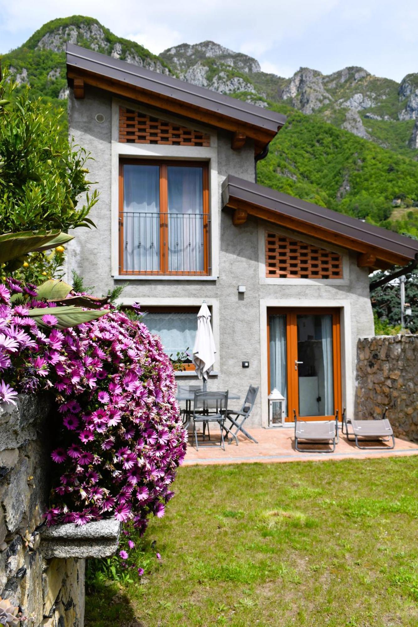 Our Happy Place - Casa Vacanze Per Il Viaggiatore Slow Mandello del Lario Dış mekan fotoğraf